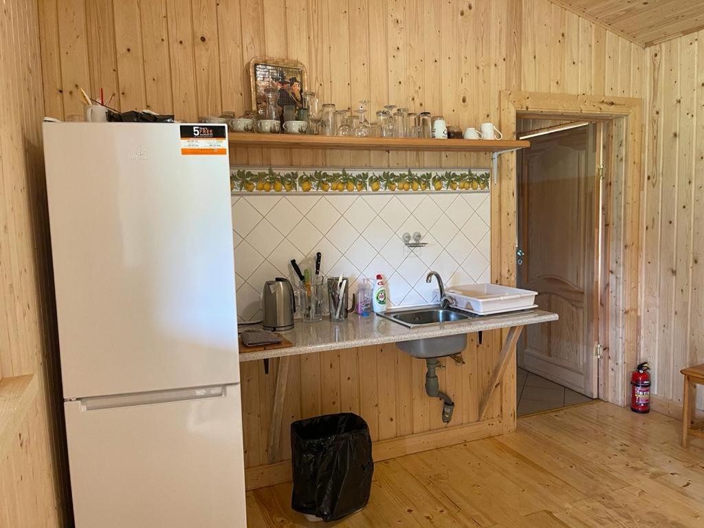 Strautmali Red House In Appartement Mazirbe